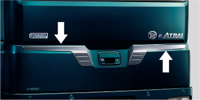 バックドアガーニッシュ(メッキ)