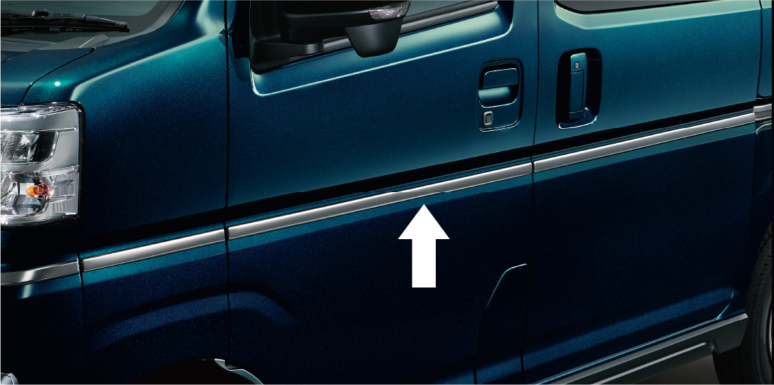 サイドアッパーガーニッシュ(メッキ調)