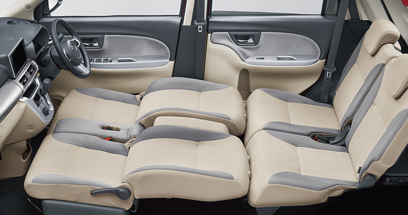 公式 キャスト スタイルの車内空間と荷室 ダイハツ