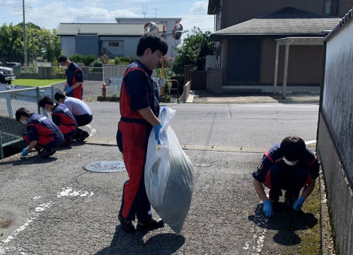 群馬ダイハツ 高崎北店 地域清掃