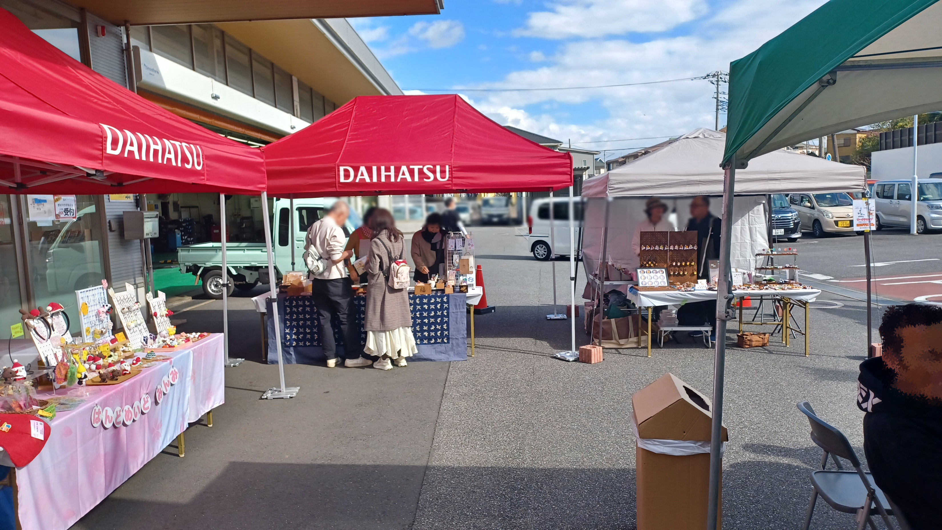 和雑貨や、小物屋さんも素敵な商品ばかり