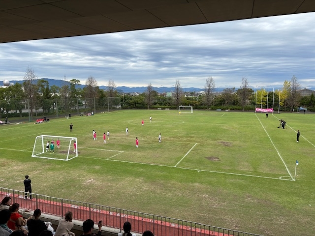 当日は、朝から小雨が降る少し肌寒い日でした