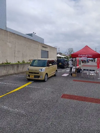 今回はムーヴキャンバスとムーヴでスマートアシスト機能を体験していただきました。