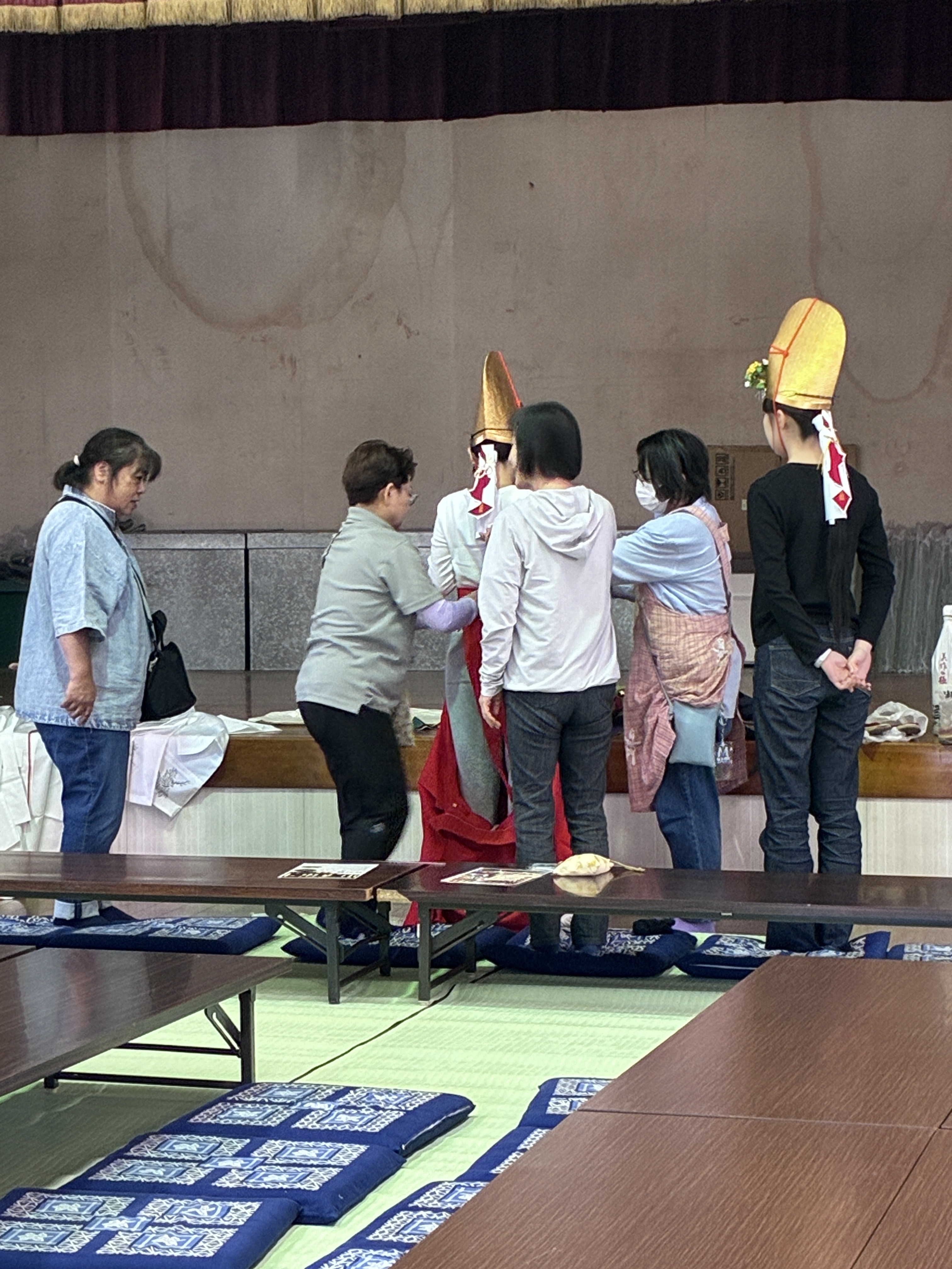 学生さん２名が巫女さんに！
