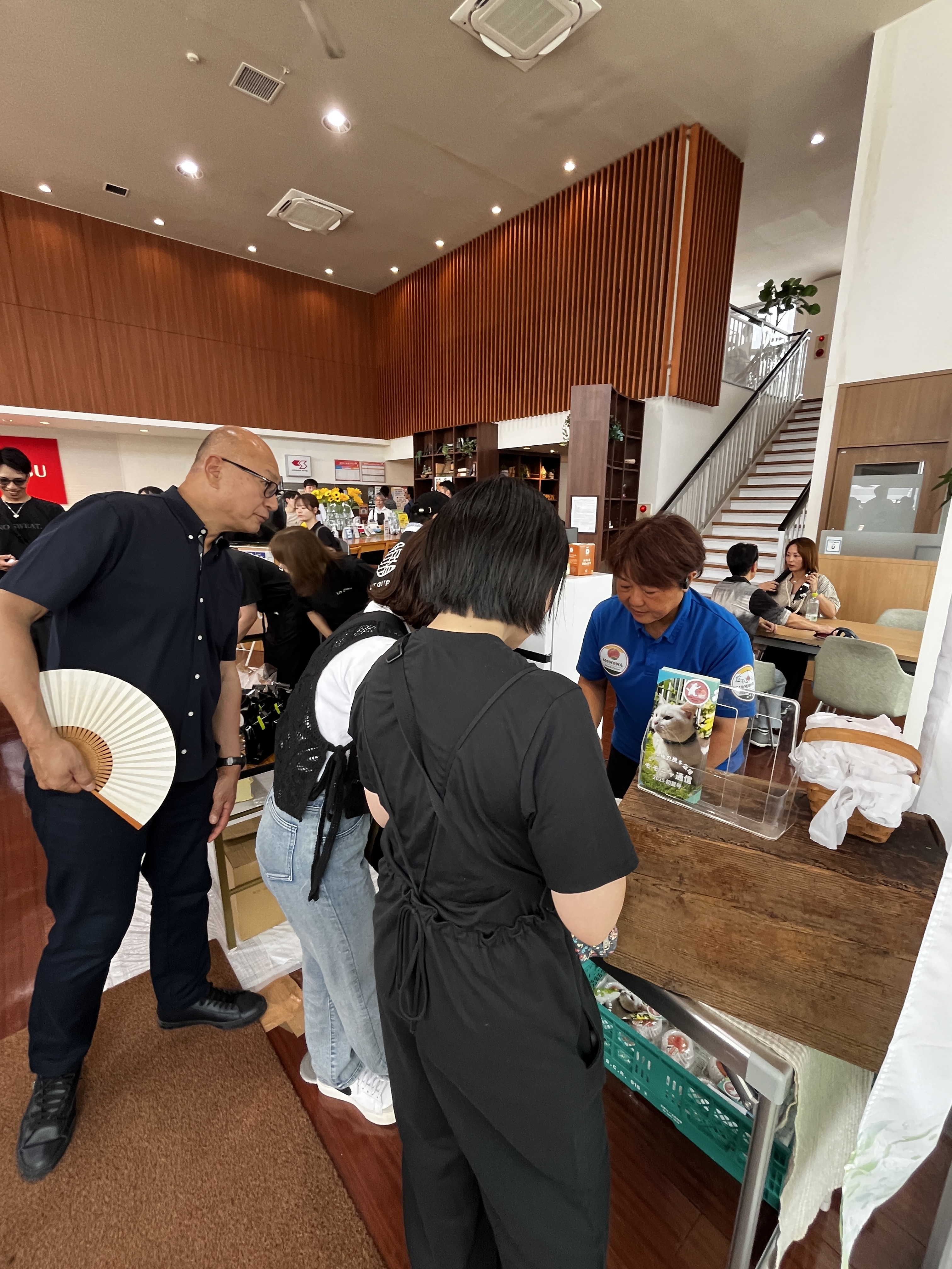 地方発送も受付します。