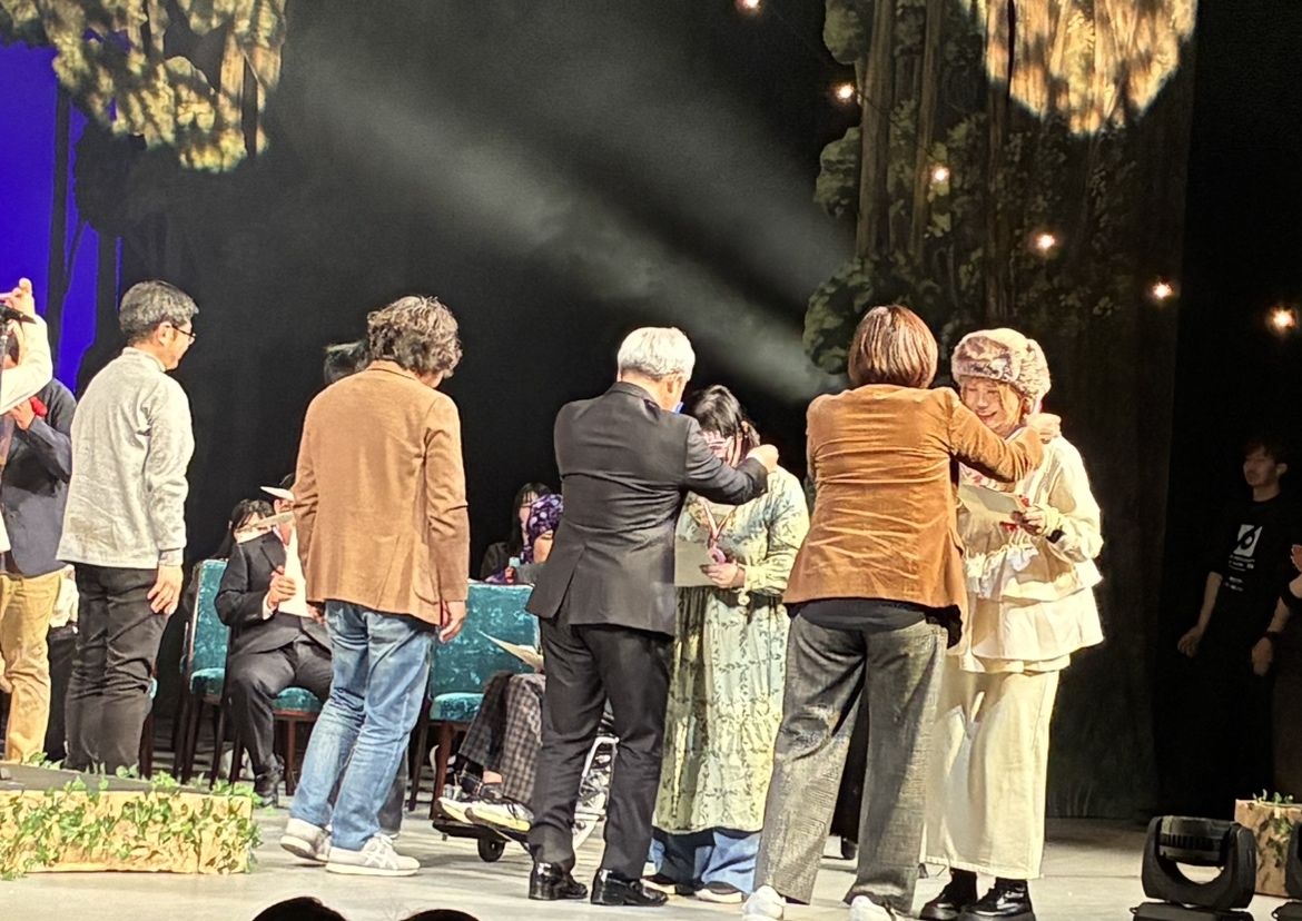 協賛企業賞の授与。おめでとうございます！