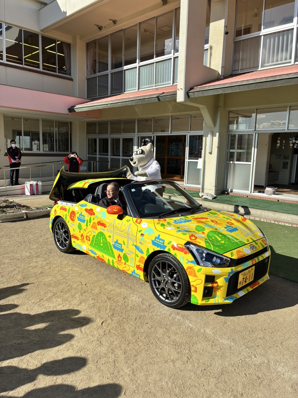 ルーフ、オープンです！！