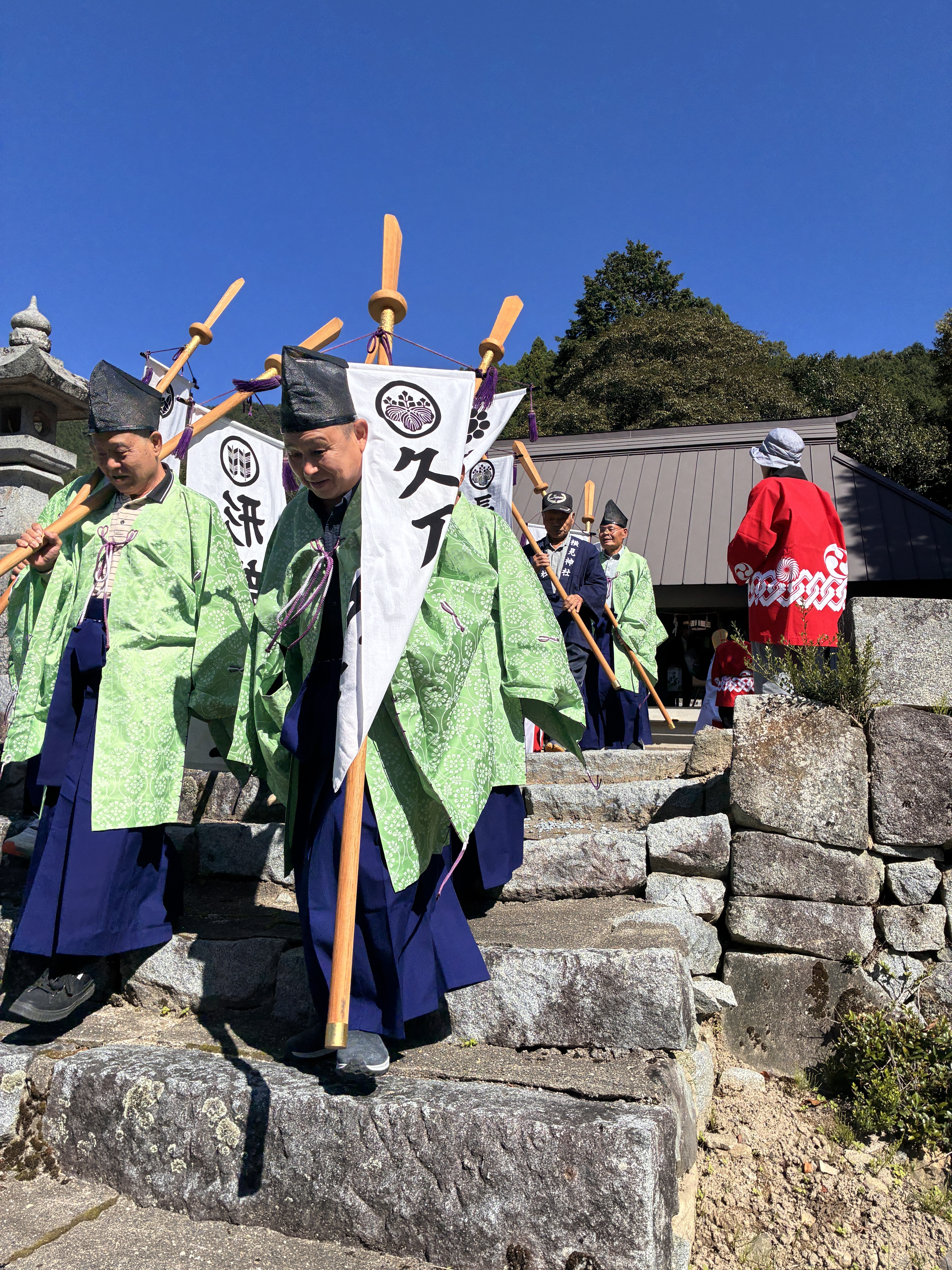 横見神社へ移動します