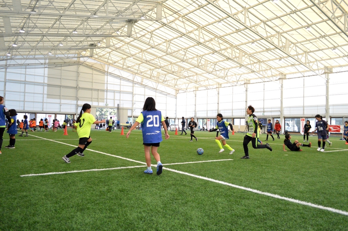 宮崎ダイハツpresentsヴィアマテラス宮崎 ガールズサッカー教室｜地域